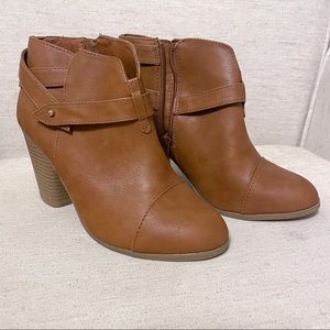 Lauren Conrad Booties